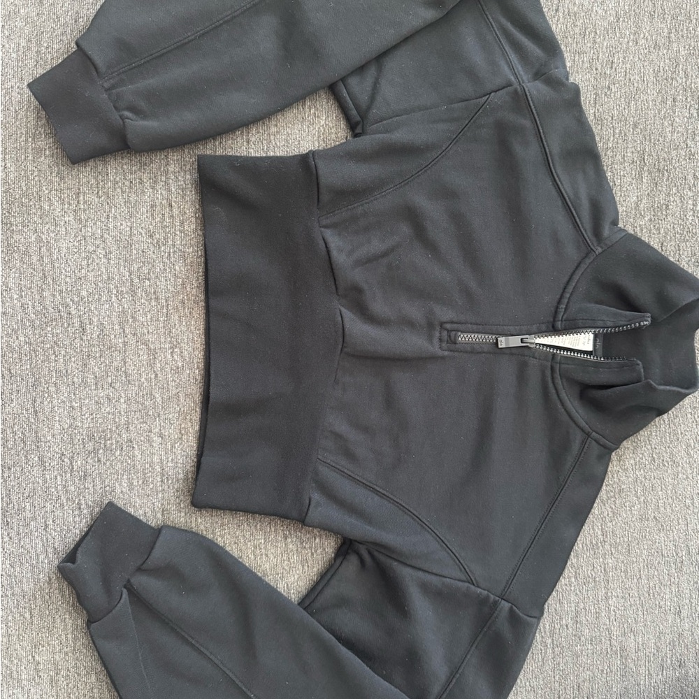 ALO Yoga Black Half-Zip Sweatshirt